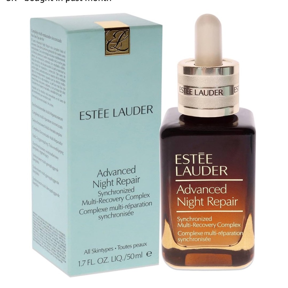 Estee Lauder Advanced Night Repair Serum
Synchronized Multi-Recovery Complex 1.7